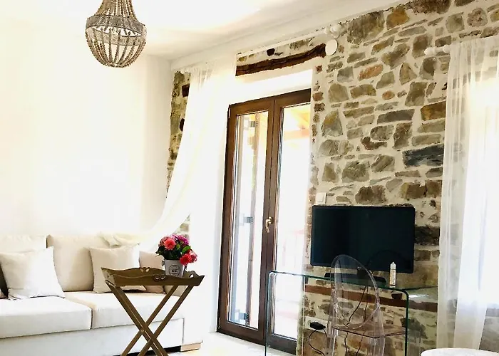 1880 Villa Agios Nikolaos (Chalkidiki)