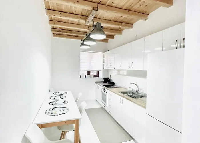 1880 Agios Nikolaos (Chalkidiki)